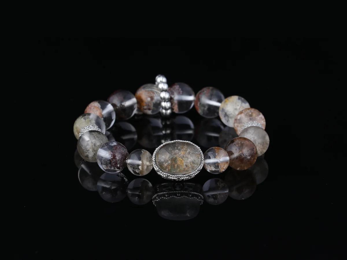 五行缺金缺木的救赎:一块水晶背后的命运转机